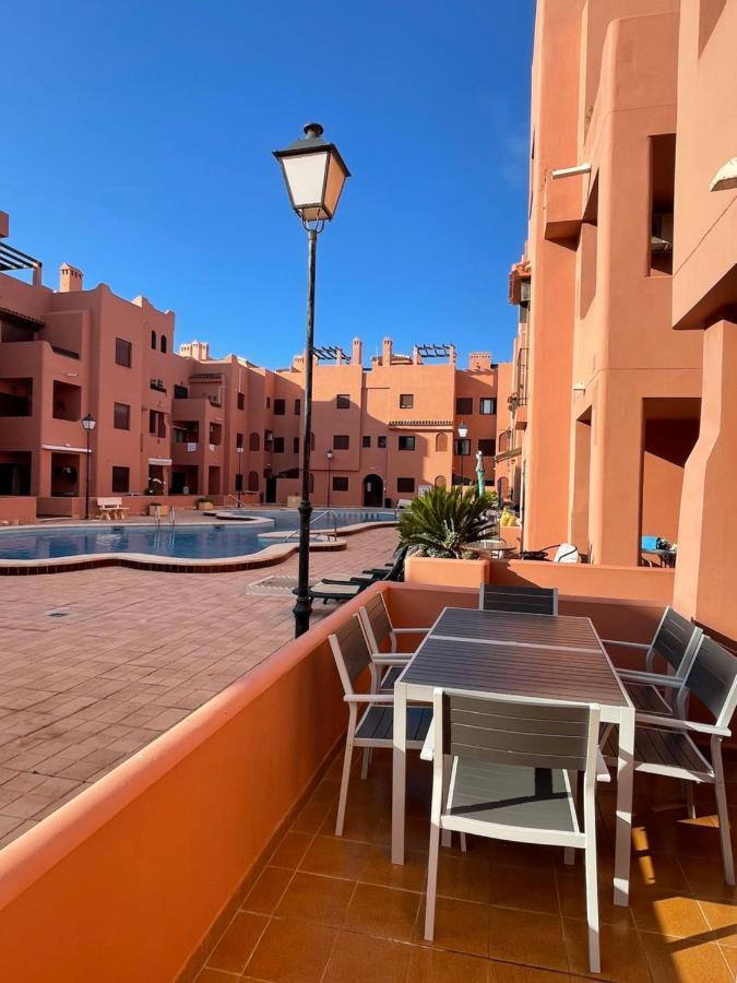 Three Bedroom Apartment With Pool In טורבייחה מראה חיצוני תמונה