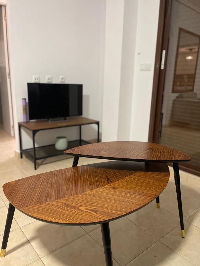 Three Bedroom Apartment With Pool In טורבייחה מראה חיצוני תמונה