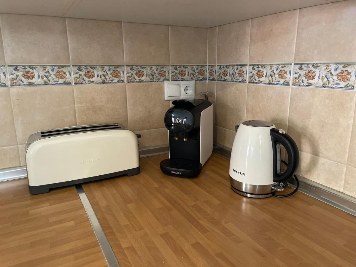Three Bedroom Apartment With Pool In טורבייחה מראה חיצוני תמונה