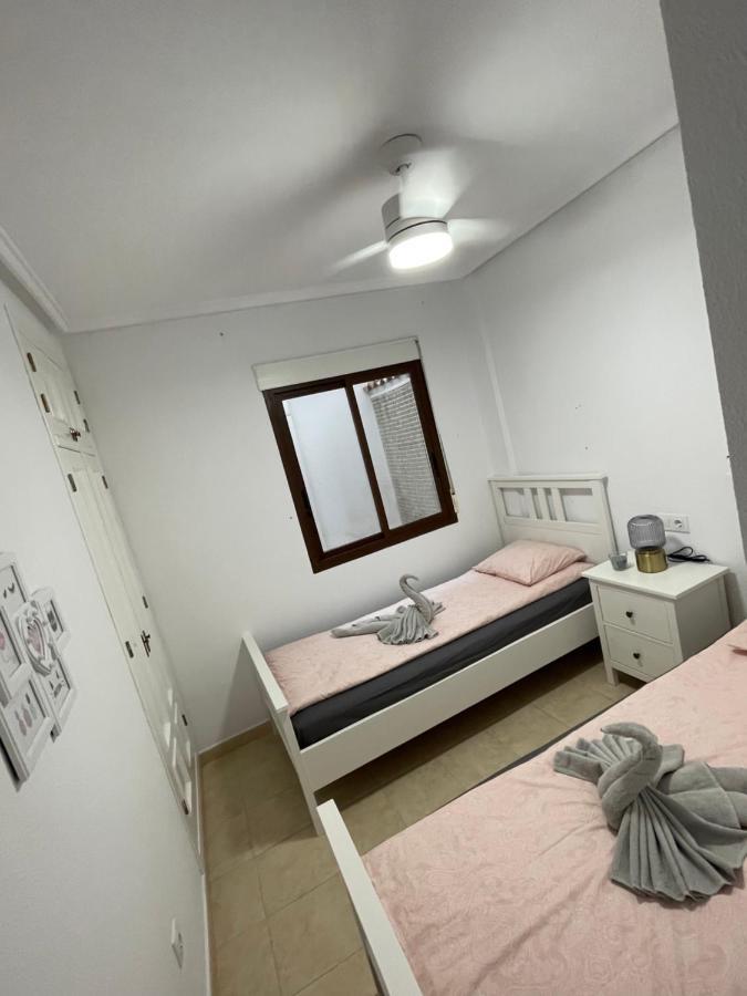 Three Bedroom Apartment With Pool In טורבייחה מראה חיצוני תמונה
